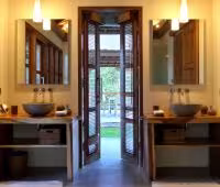 Villa Umah Jae, Guest Bathroom